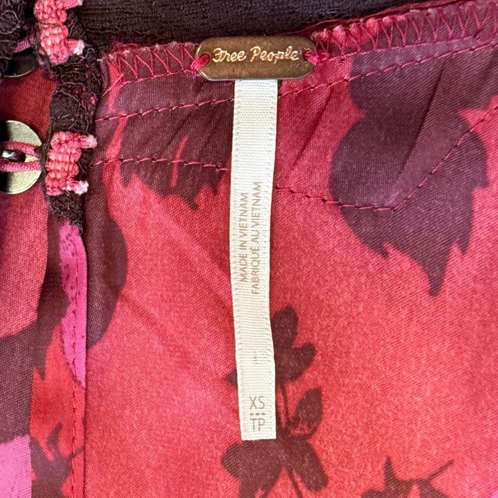 Free People Jos Printed Satin Mini Dress Berry Combo Drop Waist Lace Sz XS EUC - Picture 8 of 12